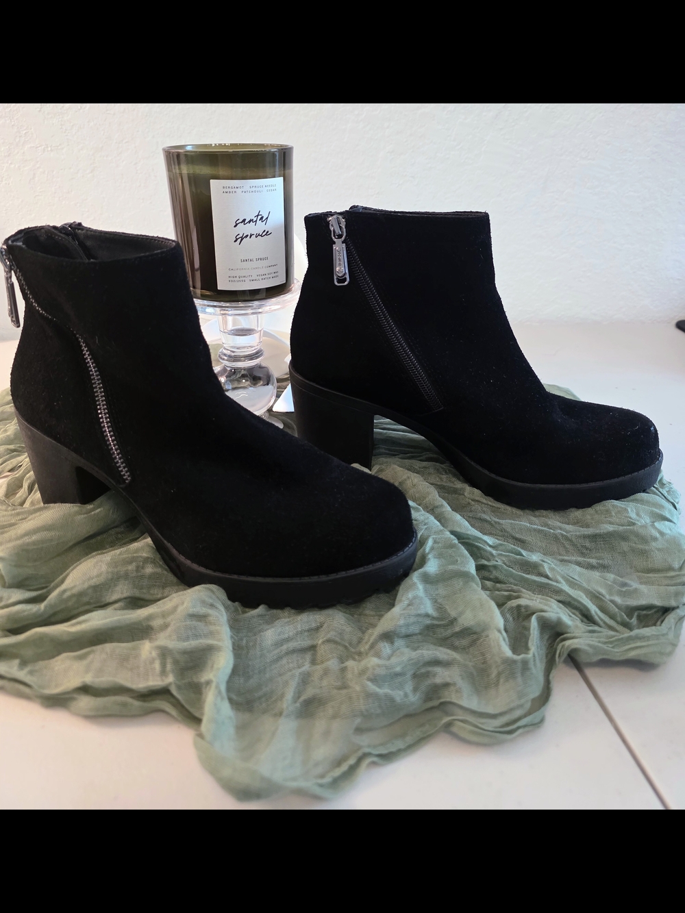 Blondo Black Suede Ankle Booties with Side Zipper. Size 8 Waterproof